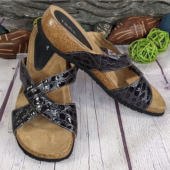 Taos Nameshout Leather Croc Slide Sandals Cushioned Footbed Comfort - Picture 2 of 11